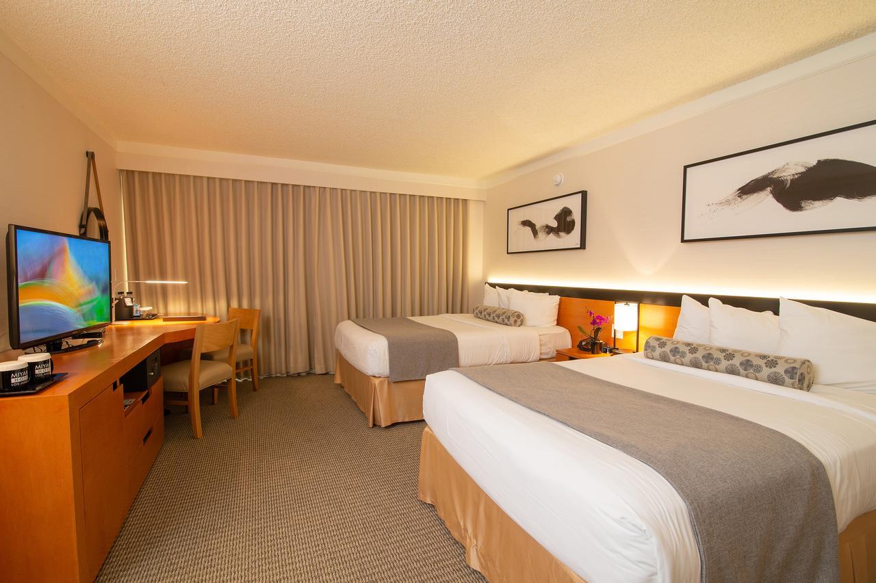 Hotel Miyako Angeles 3*