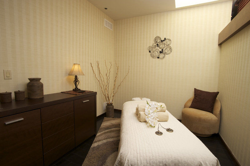 Miyako Angeles Hotel